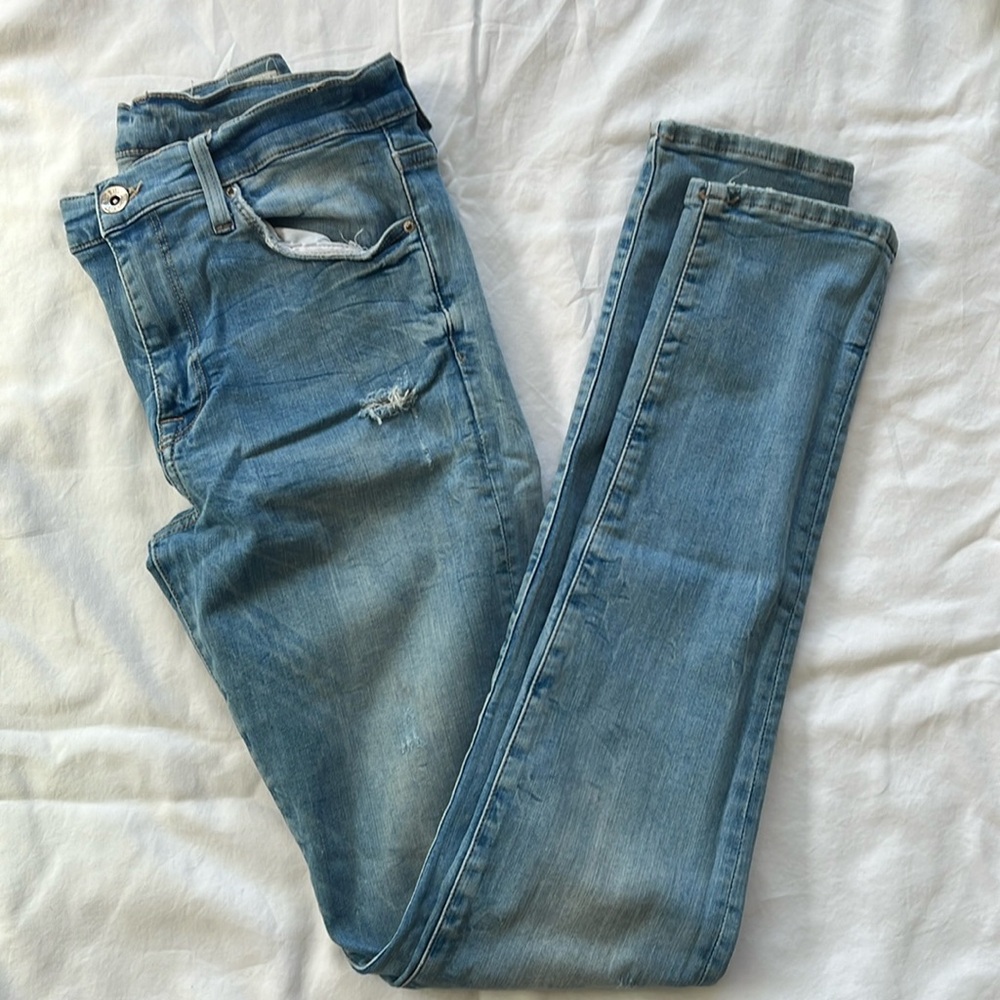 H&M